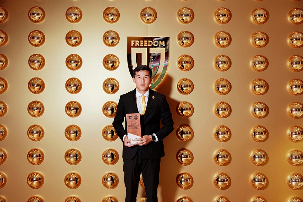 Олжас Байбек – QJ League үздік жартылай қорғаушысы